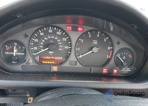 1998 BMW Z3 2.8 from USA, damaged, VIN 4USCJ3335WLC13838